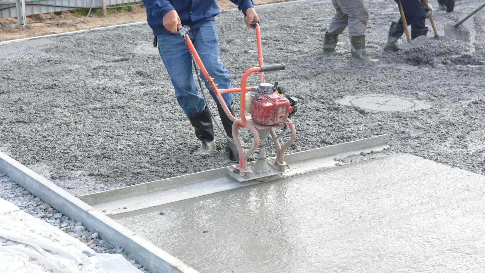 How to Hire a Concrete Contractor in Dallas, GA